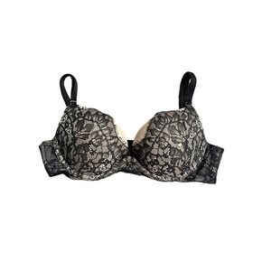 Victoria’s Secret Very Sexy Push Up Bra Womens Lace Padded Wired Adjustable 32B